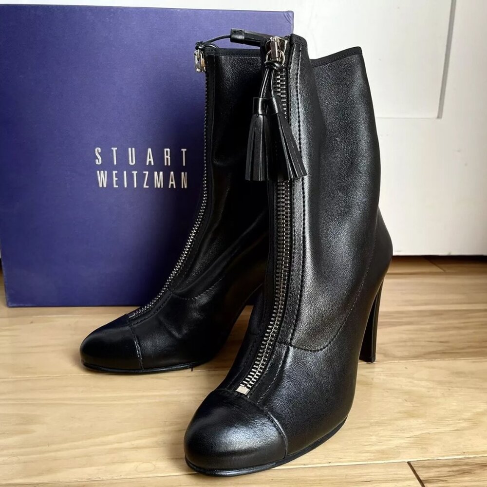 NIB $595 STUART WEITZMAN Front Zip Black Stretch Leather Bootie Heel Boot 7.5 M